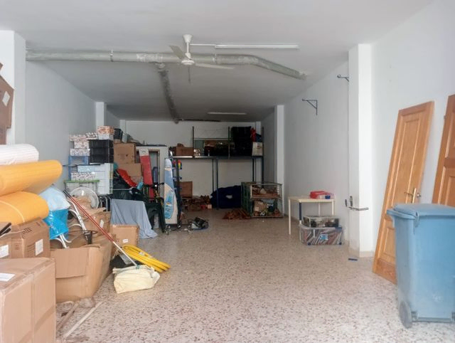LOCAL CON POSIBILIDAD DE HACER APARTAMENTO