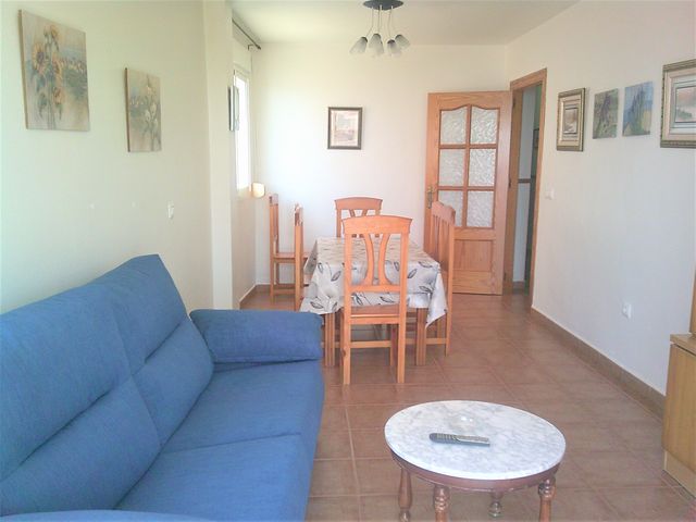 PISO CON COCHERA
