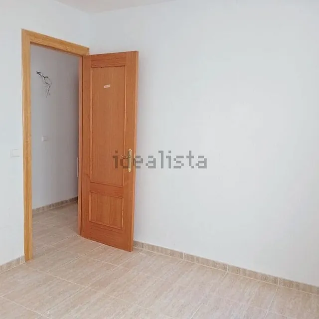 Piso en carboneras