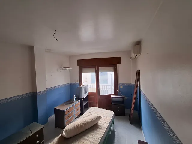 Edificio con dos viviendas en calle principal Finca116