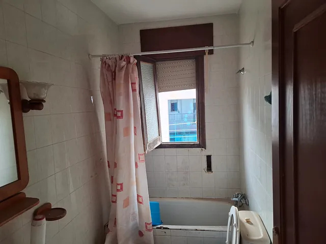 Edificio con dos viviendas en calle principal Finca116