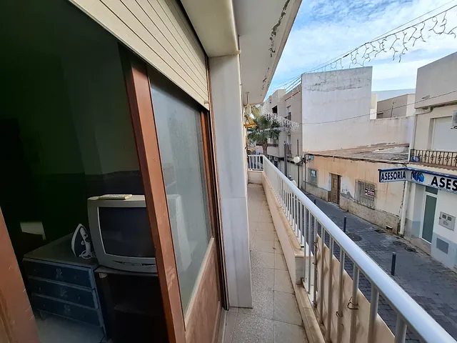 Edificio con dos viviendas en calle principal Finca116