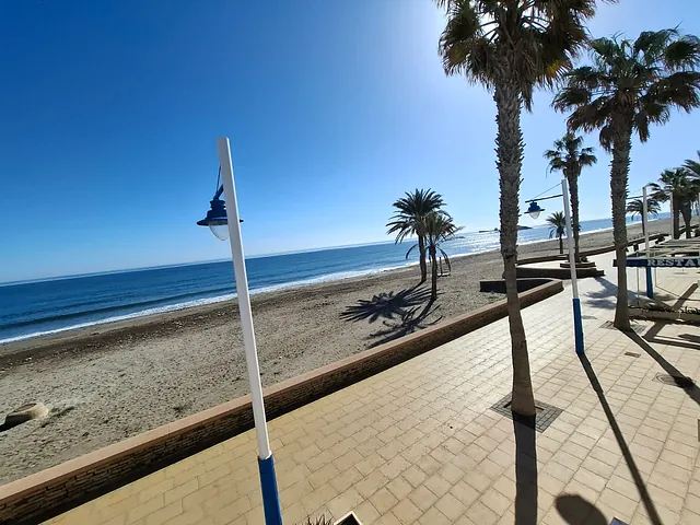 ATICO EN PRIMERA LINEA DE PLAYA Finca 125
