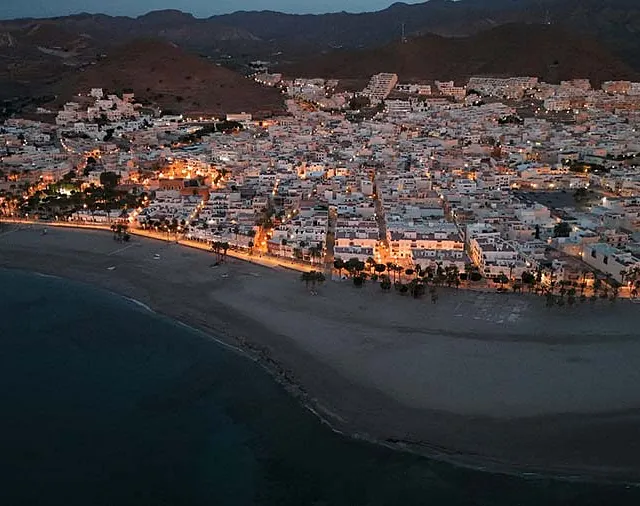 Fincas Mesa Roldán Cabo de Gata en la noche