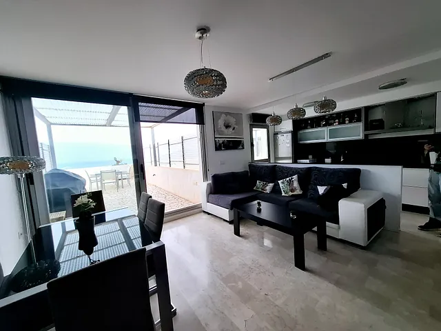 PISO CON VISTAS AL MAR Finca 141